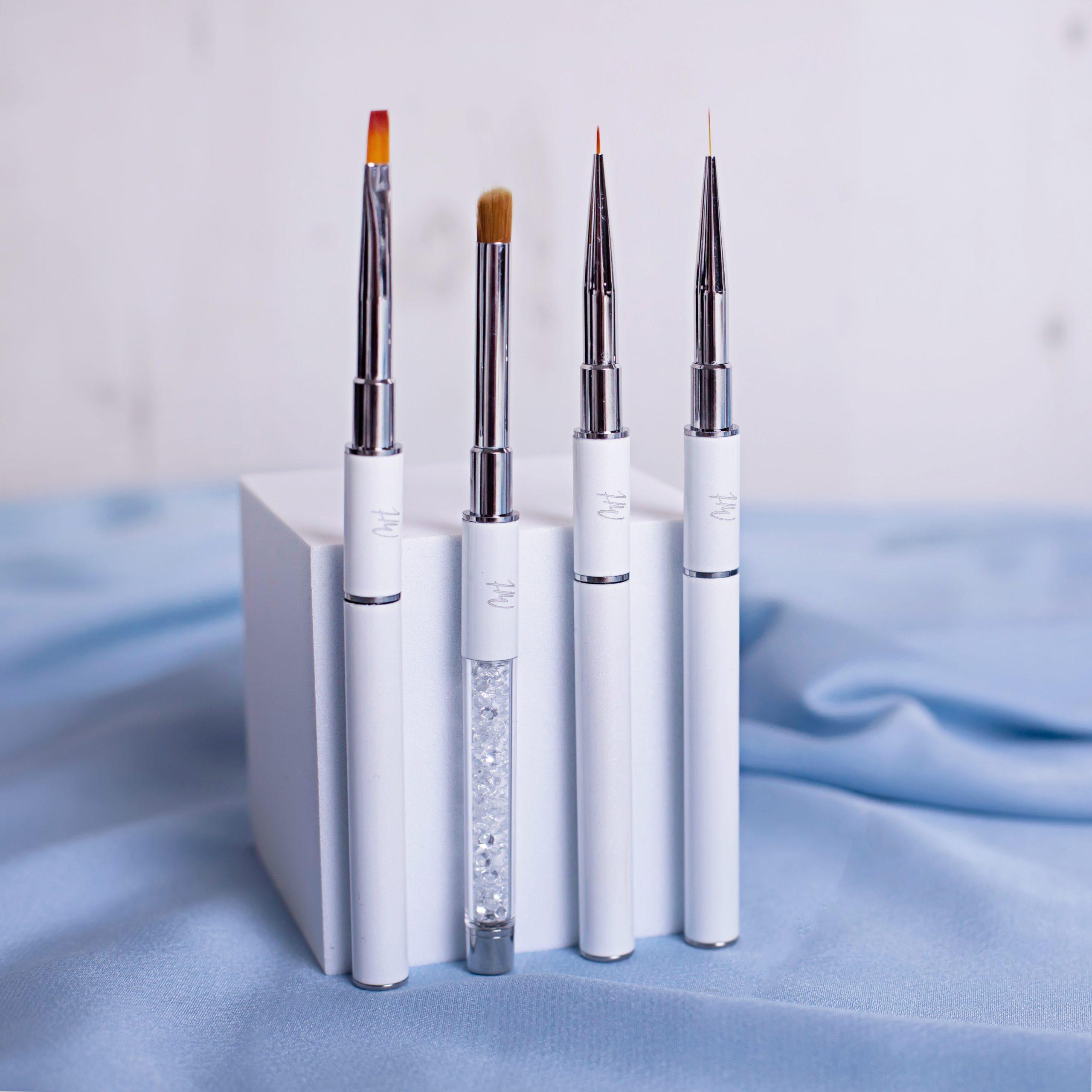 HW Brush Set