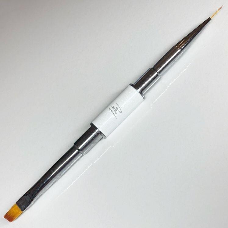 Frenchie ‘line & sweep’ Brush
